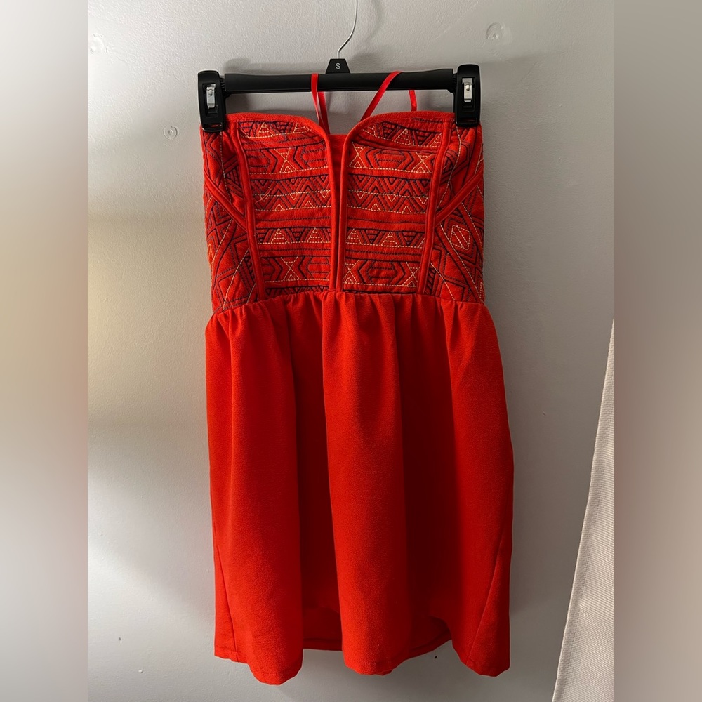 coral strapless dress